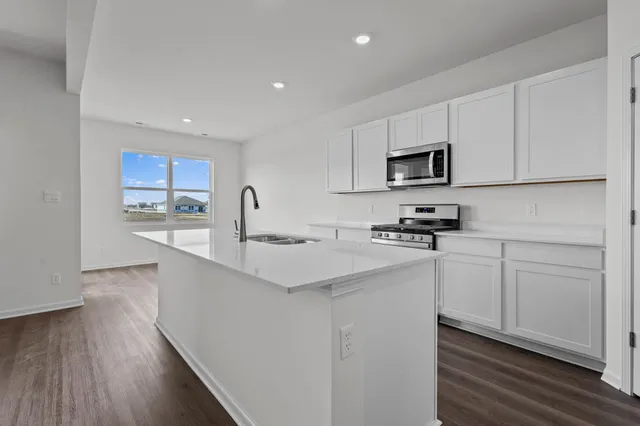 $464,990 | 26113 South Castle Boulevard, Manhattan, IL 60442