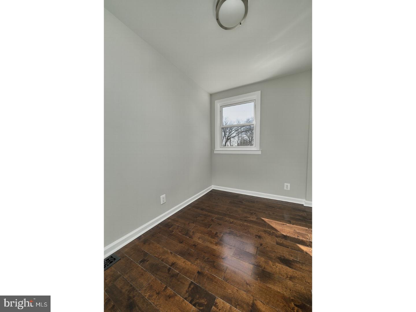 8624 Rugby Street Philadelphia, PA 19150 - Photo 9 of 17 Gallery Image 9