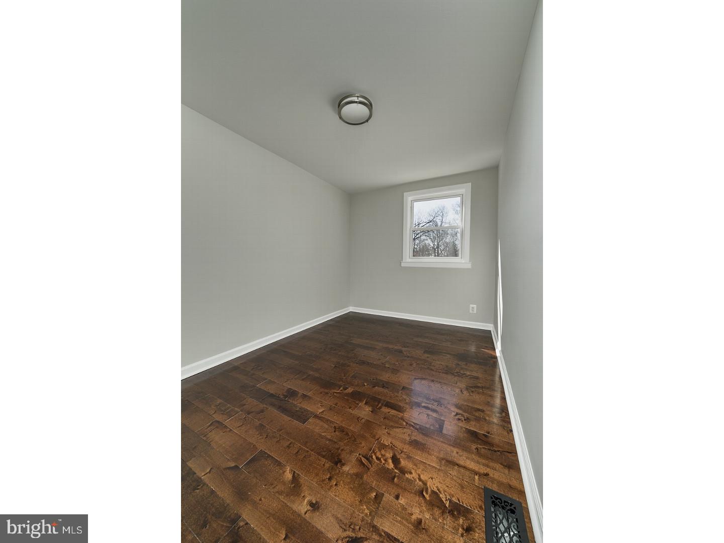8624 Rugby Street Philadelphia, PA 19150 - Photo 10 of 17 Gallery Image 10