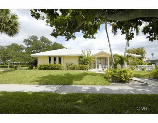 1798 Southwest 8th Avenue Boca Raton, FL 33486 - Photo 1 of 8 Primary Photo