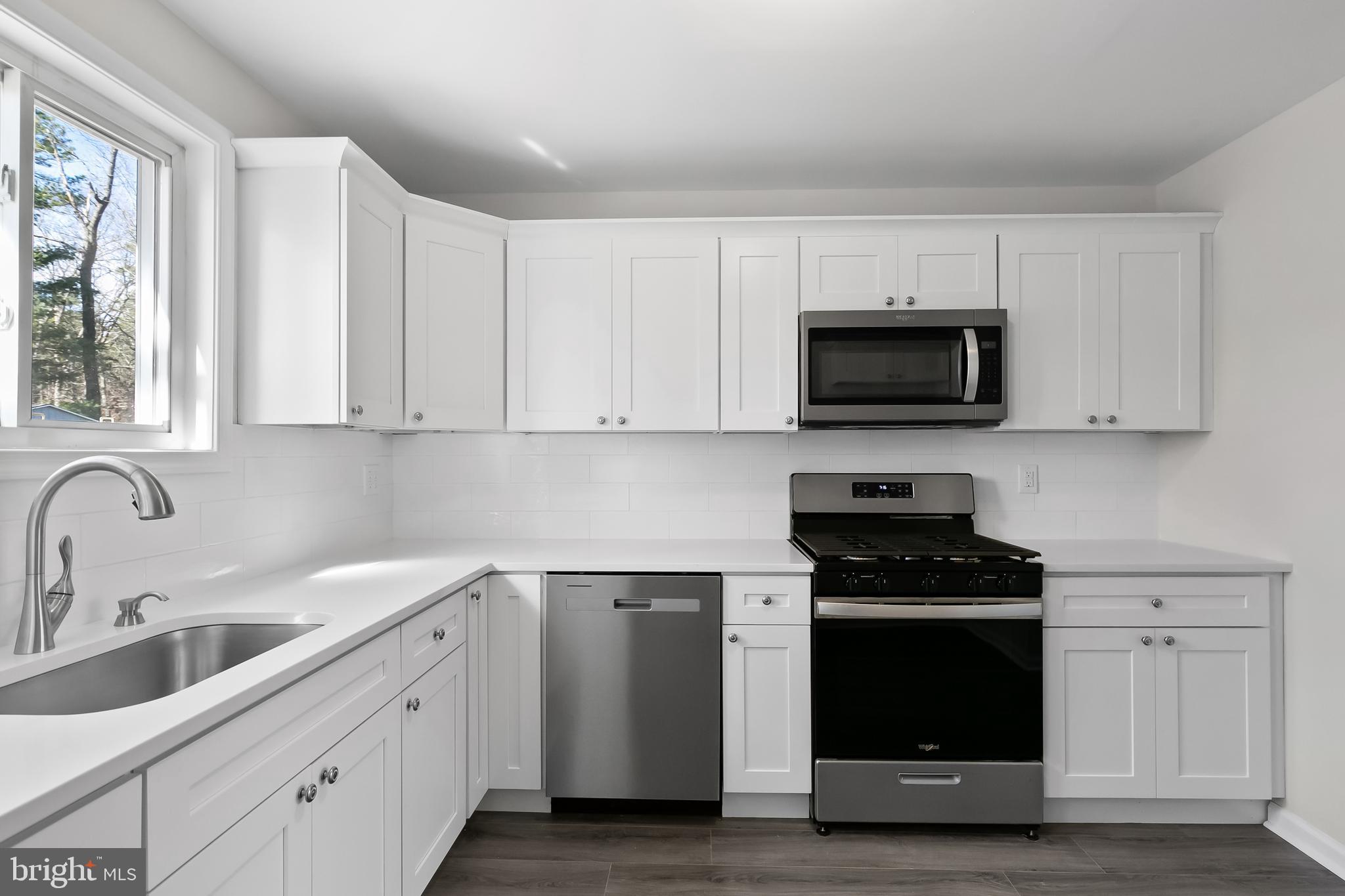 205 West Beach Road Williamstown, NJ 08094 - Photo 8 of 20 Gallery Image 8