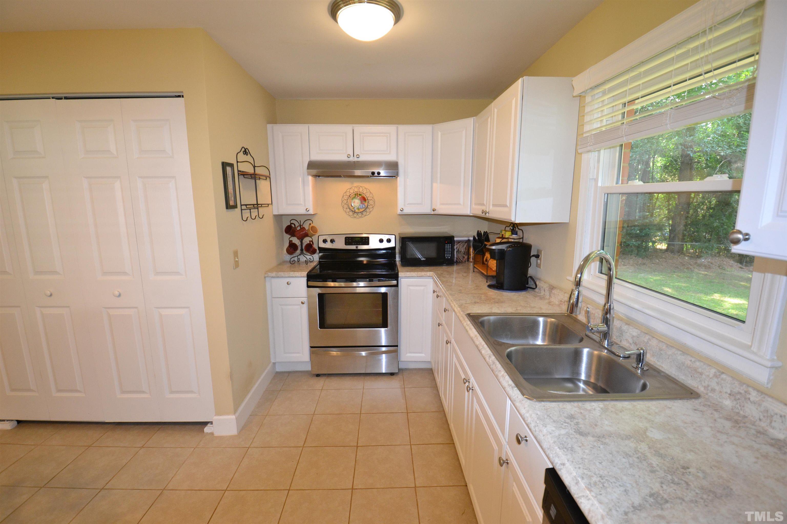 1208 Highland Road Garner, NC 27529 - Photo 8 of 21 Gallery Image 8