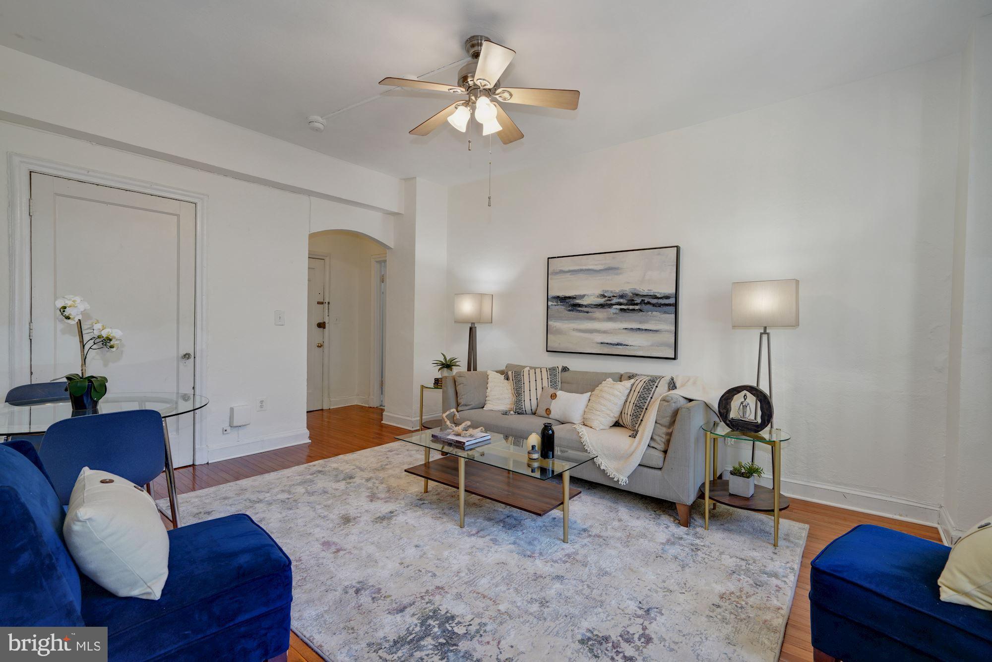 2032 Belmont Road Northwest, Unit 325 Washington, DC 20009 - Photo 5 of 19 Living Room