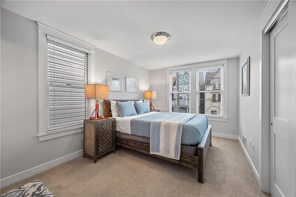 $4,900 | 706 Ivy Street, Unit 1, Pittsburgh, PA 15232