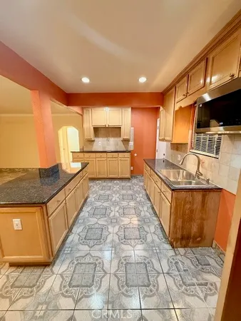 $3,700 | 3319 West 113th Street, Inglewood, CA 90303