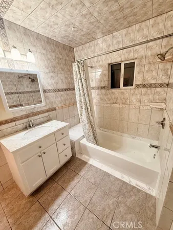 $3,700 | 3319 West 113th Street, Inglewood, CA 90303