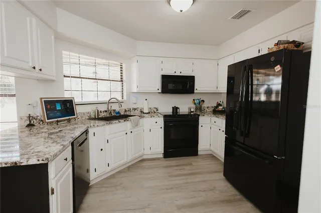 $299,999 | 3043 Shady Wood Lane, Lake Wales, FL 33898