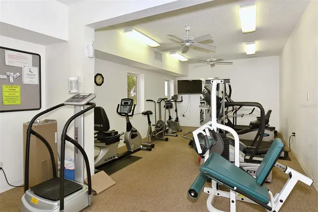 $1,095,000 | 5055 Gulf Of Mexico Drive, Unit 331, Longboat Key, FL 34228