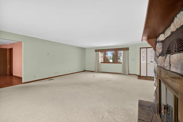 $399,000 | 7021 Donegal Drive, Onsted, MI 49265