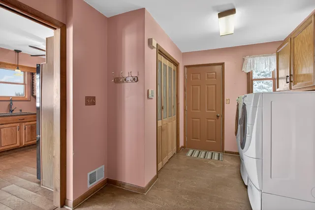 $399,000 | 7021 Donegal Drive, Onsted, MI 49265