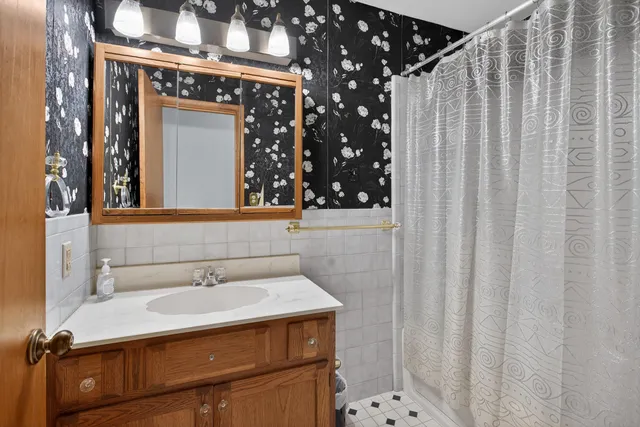 $399,000 | 7021 Donegal Drive, Onsted, MI 49265