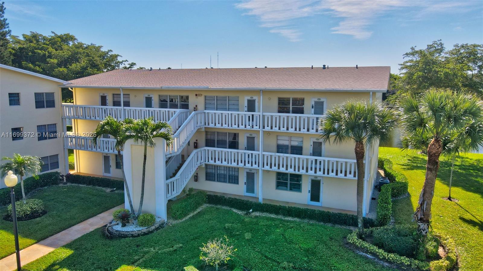336 Dorset H, Unit H Boca Raton, FL 33434 - Photo 2 of 55 Gallery Image 2