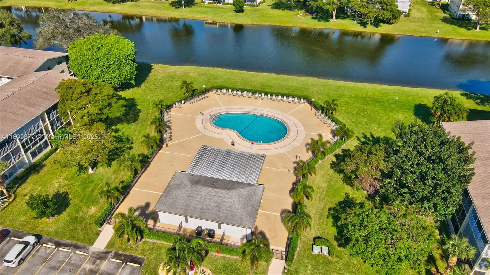336 Dorset H, Unit H Boca Raton, FL 33434 - Photo 24 of 55 Gallery Image 24