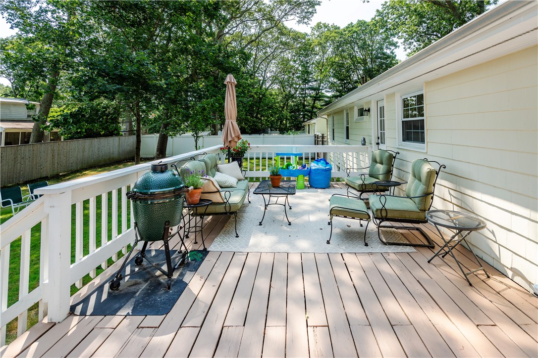 185 Brookhaven Road North Kingstown, RI 02852 - Photo 37 of 49 Gallery Image 37