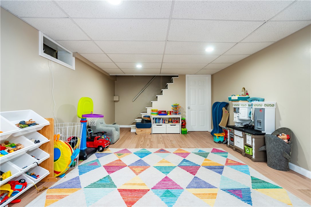 185 Brookhaven Road North Kingstown, RI 02852 - Photo 42 of 49 Gallery Image 42
