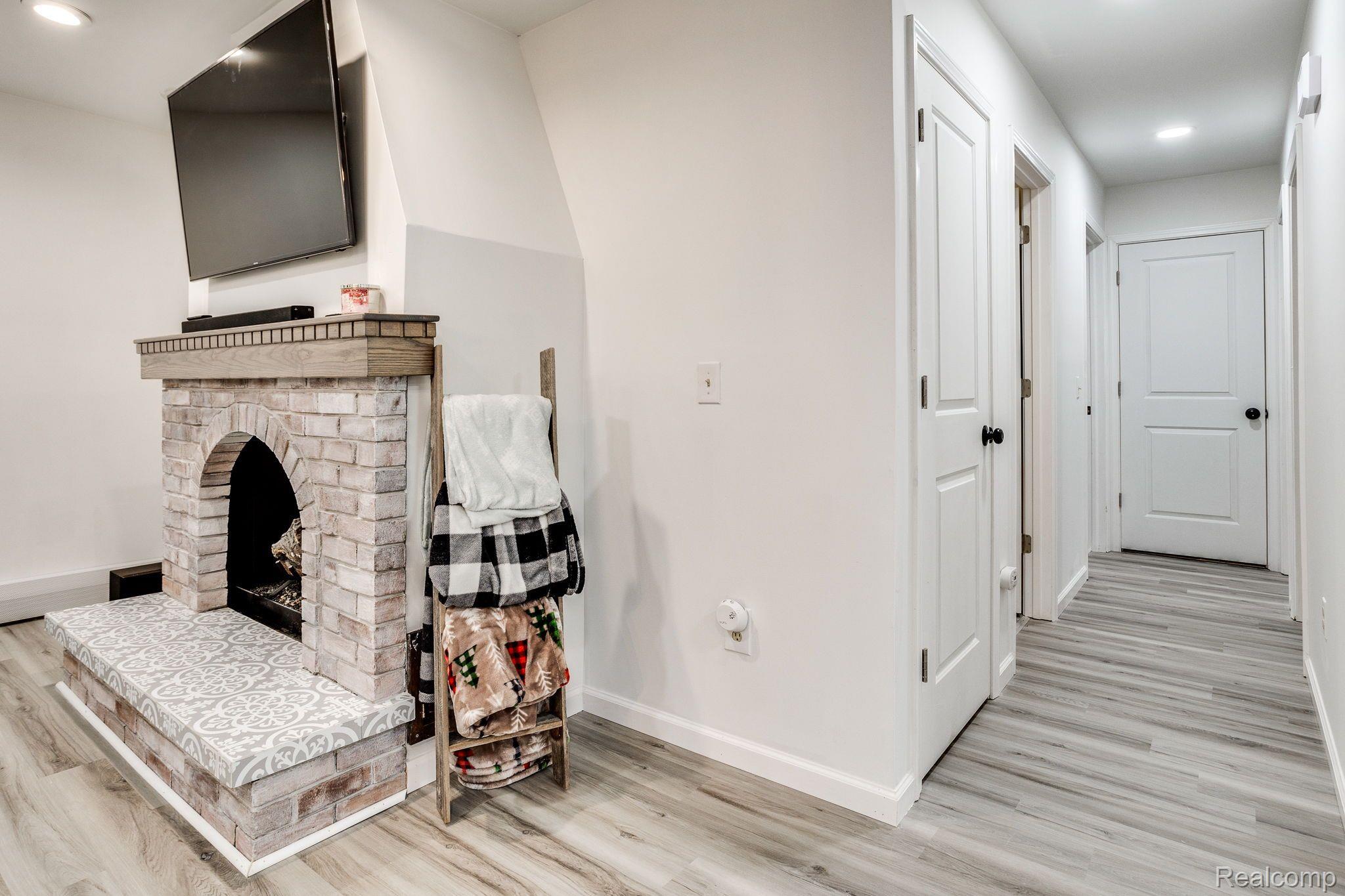 3335 Simpson Road Fort Gratiot, MI 48059 - Photo 20 of 36 Gallery Image 20