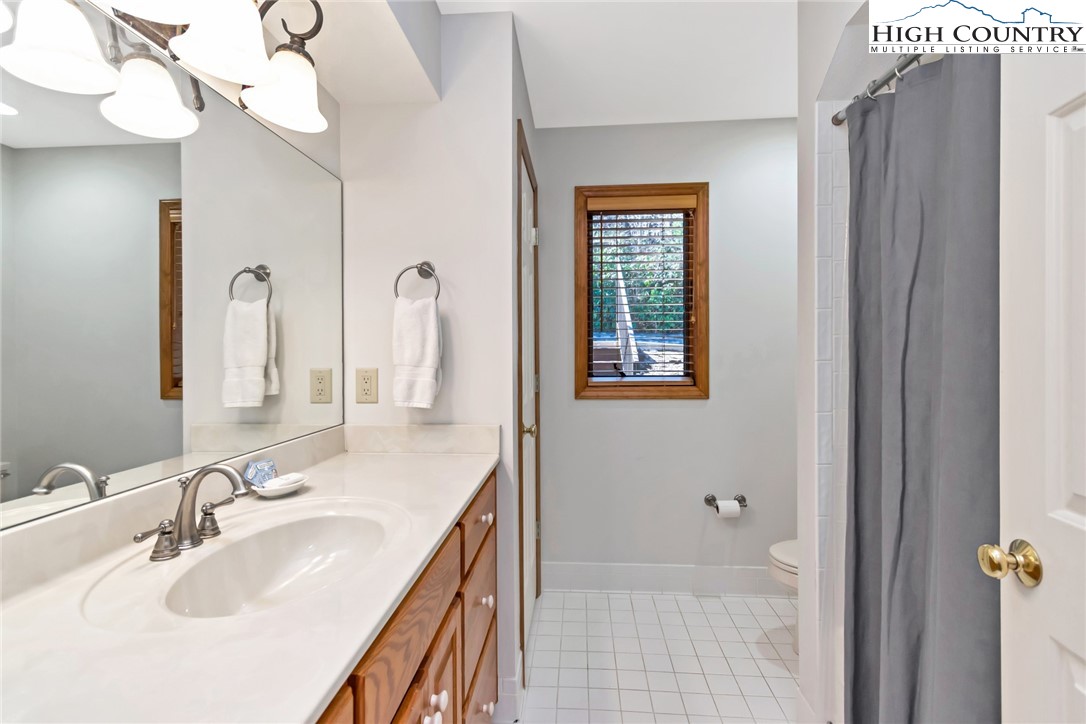 235 Rippling Brook Way, Unit 2 Blowing Rock, NC 28605 - Photo 15 of 50