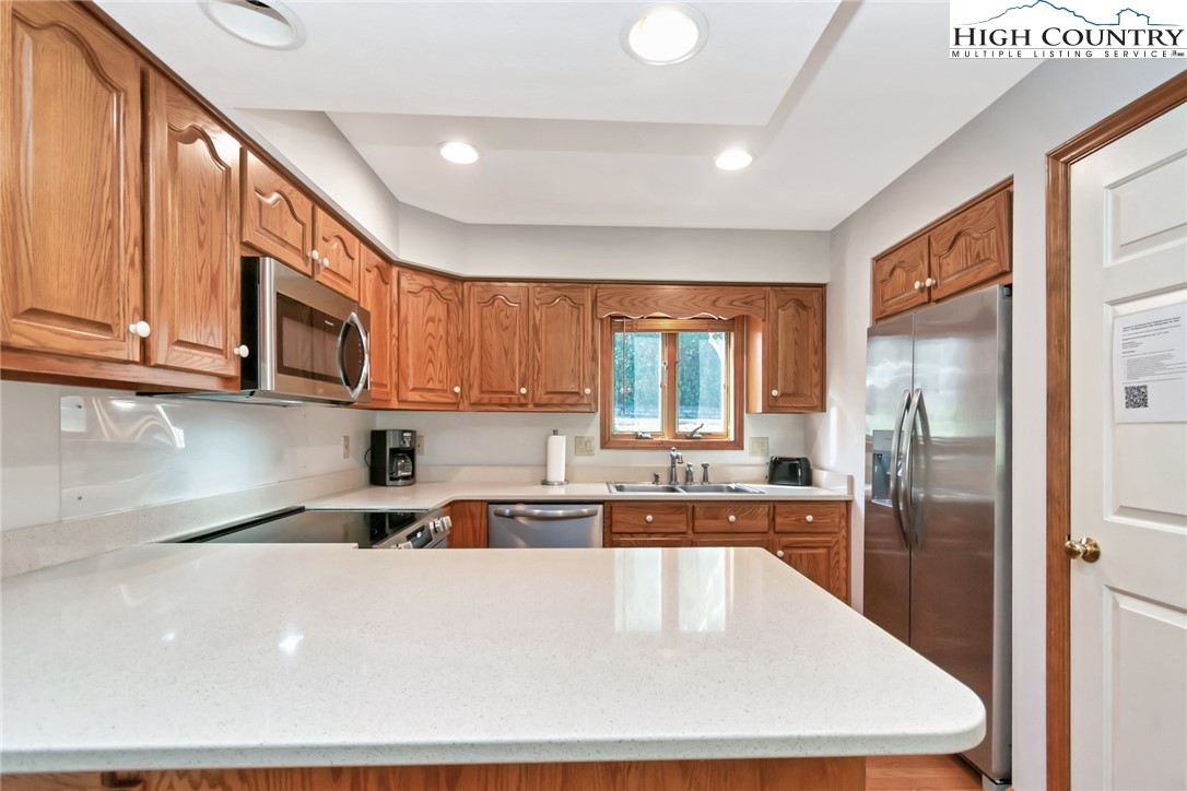 235 Rippling Brook Way, Unit 2 Blowing Rock, NC 28605 - Photo 9 of 50