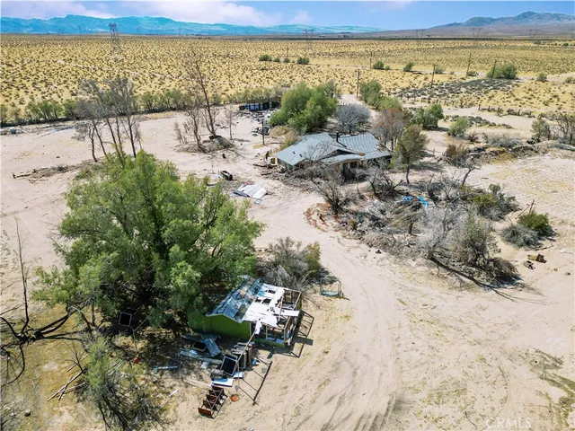 $350,000 | 45200 Camelot Drive, Newberry Springs, CA 92365