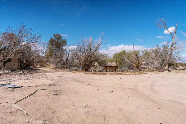 $350,000 | 45200 Camelot Drive, Newberry Springs, CA 92365