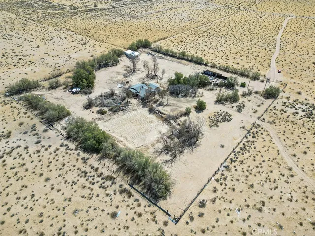 $350,000 | 45200 Camelot Drive, Newberry Springs, CA 92365