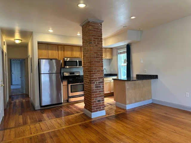 $2,800 | 127 Marcella Street, Unit 1, Boston, MA 02119