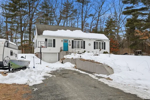 $295,000 | 645 Alden Street, Ludlow, MA 01056