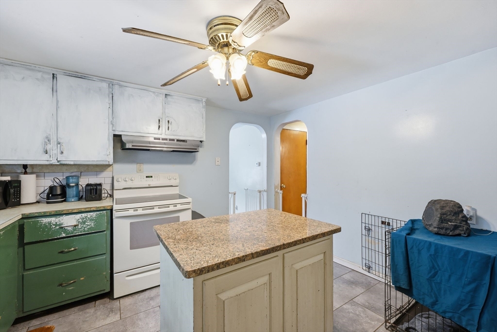 645 Alden Street Ludlow, MA 01056 - Photo 23 of 36