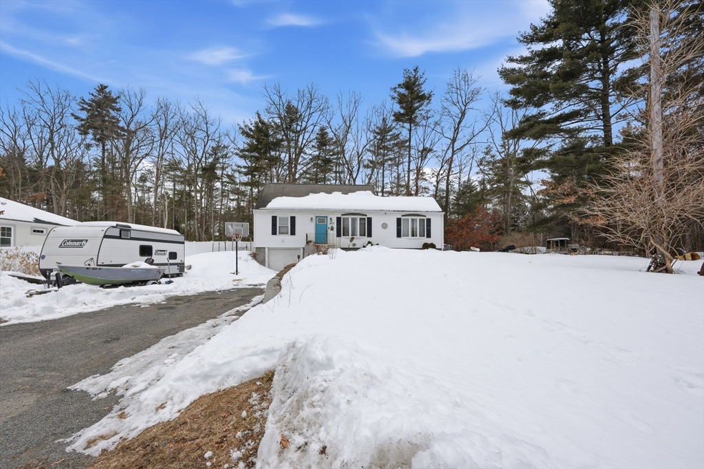 645 Alden Street Ludlow, MA 01056 - Photo 4 of 36