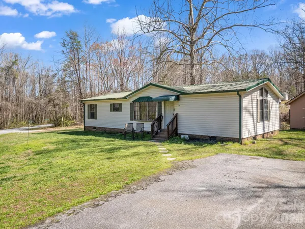 $150,000 | 122 Hotel Hill Drive, Landrum, SC 29356