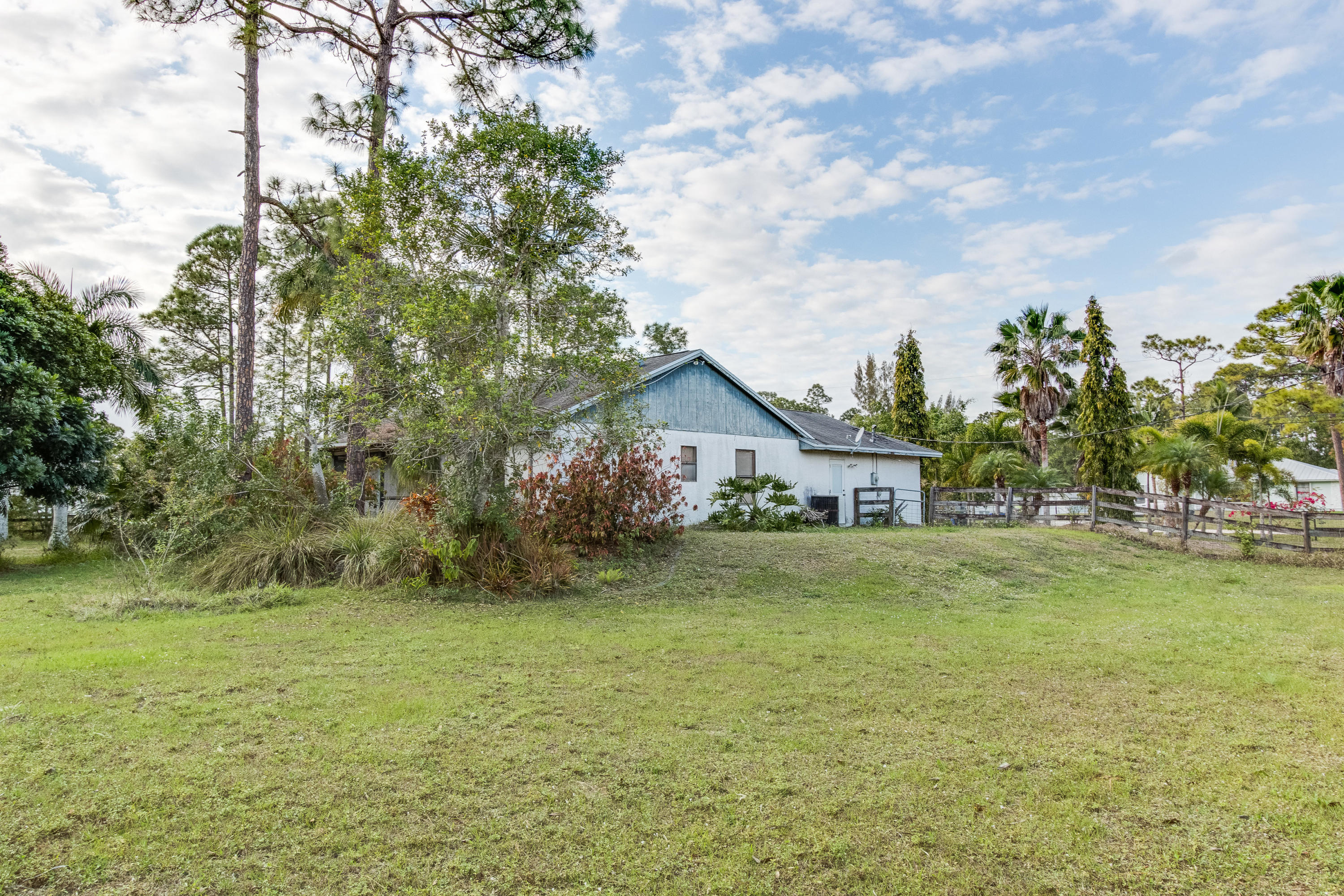 17748 41st Road North Loxahatchee, FL 33470 - Photo 3 of 25 1774841stRdN.-26