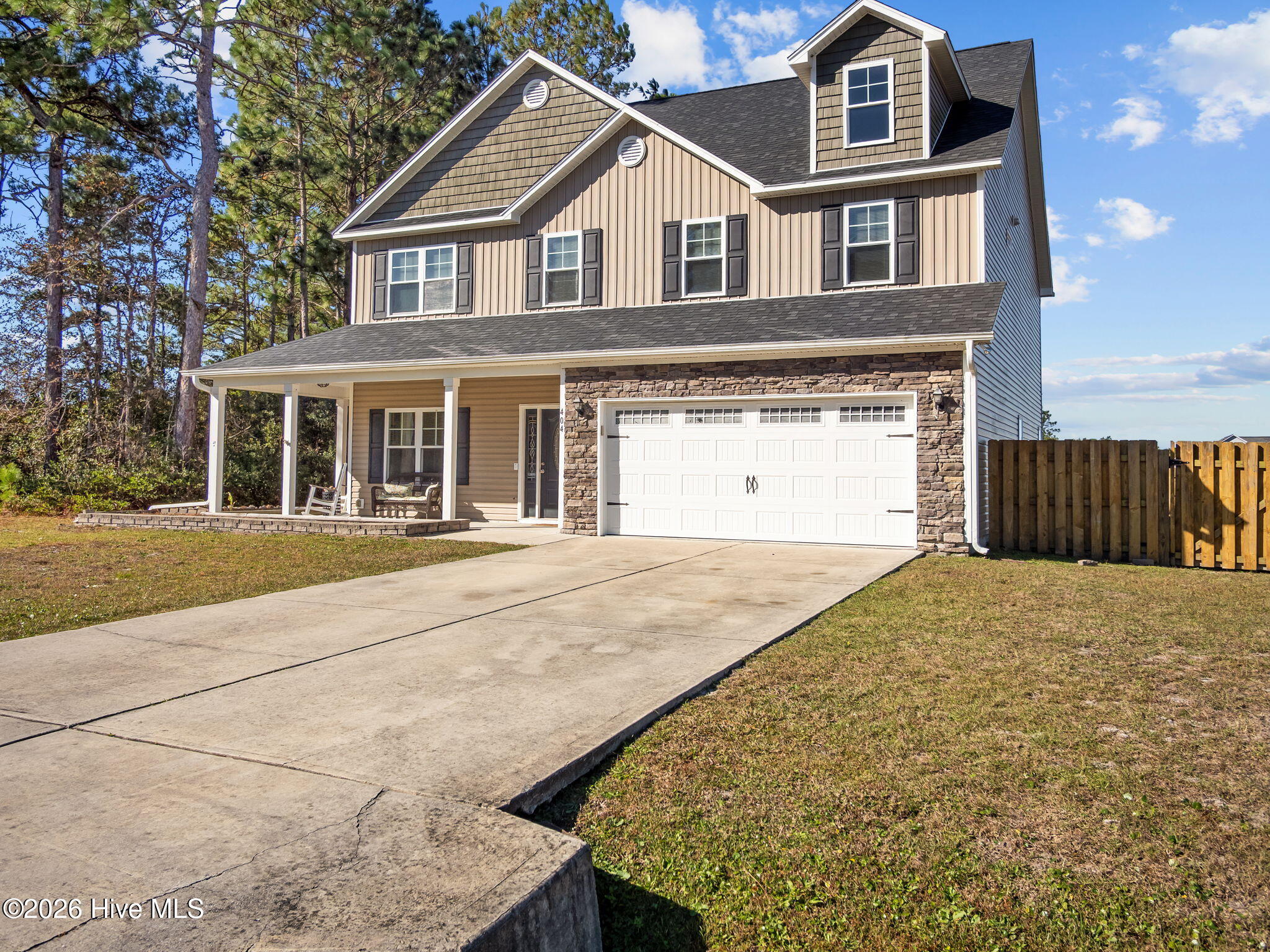 404 Kinroff Drive Hubert, NC 28539 - Photo 3 of 57 Curb Side Elevation