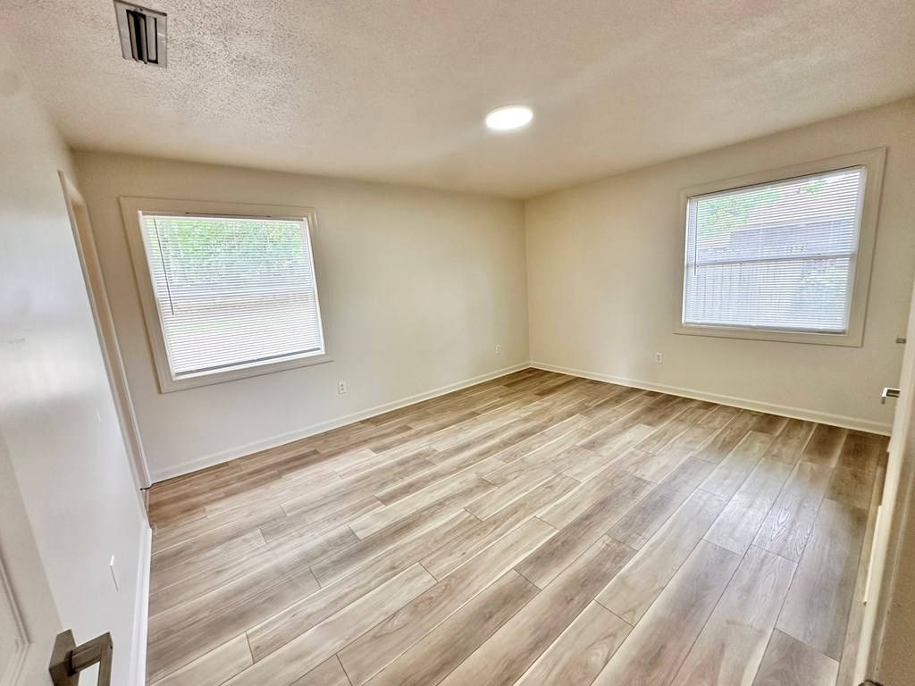 2202 Provincial Street Dothan, AL 36303 - Photo 4 of 12