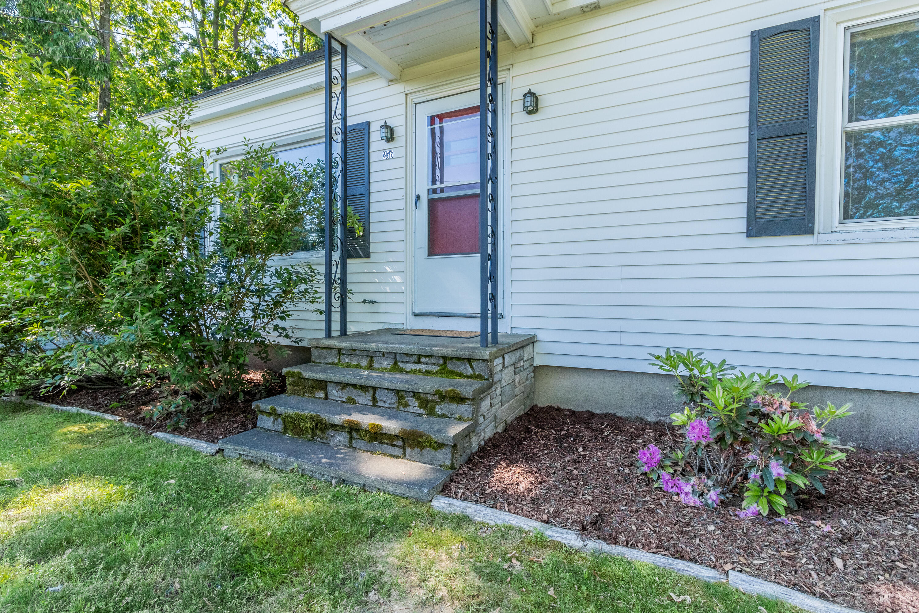 256 Pool Street Biddeford, ME 04005 - Photo 2 of 50 2