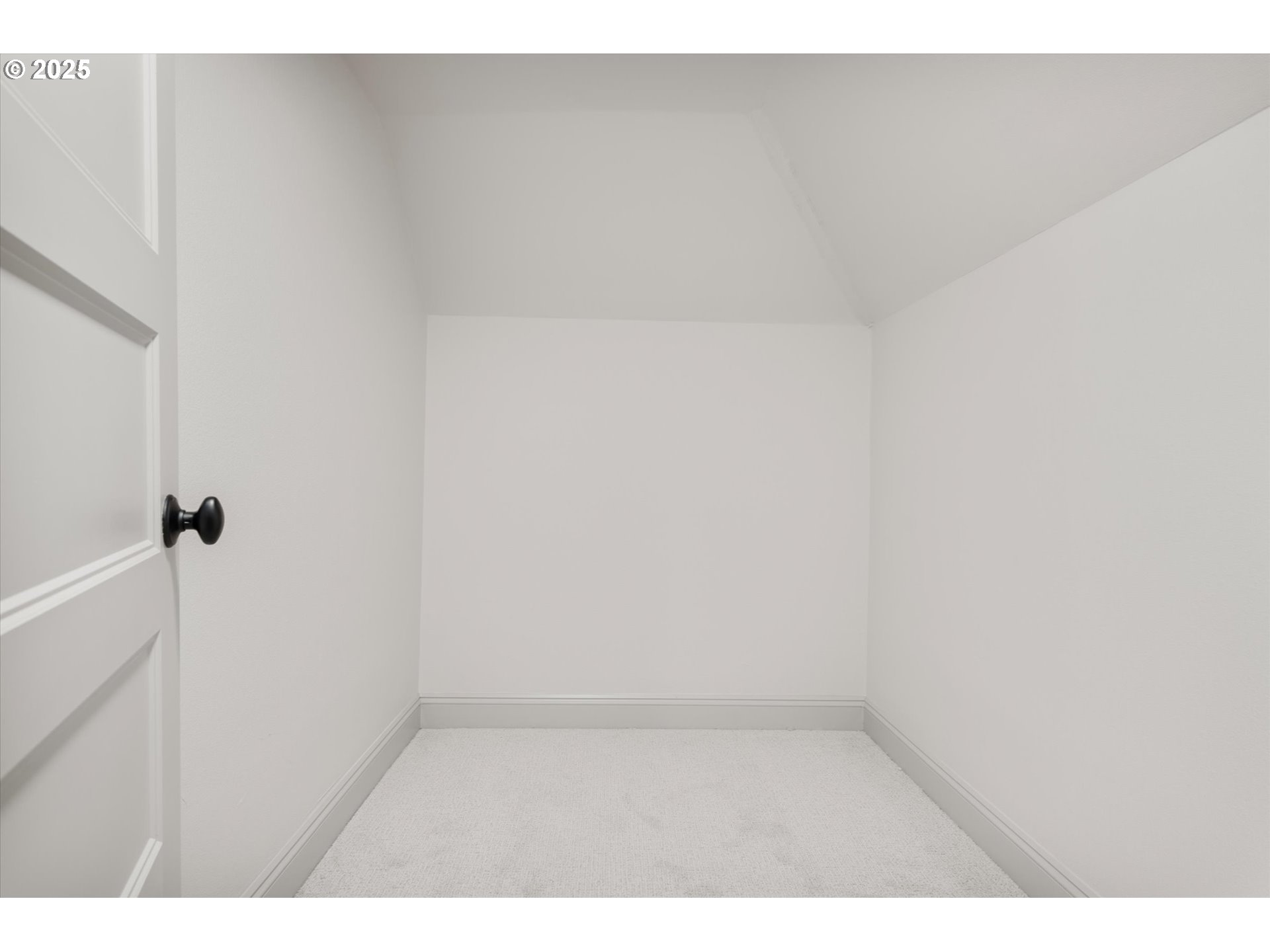 2089 5th Avenue West Linn, OR 97068 - Photo 29 of 34