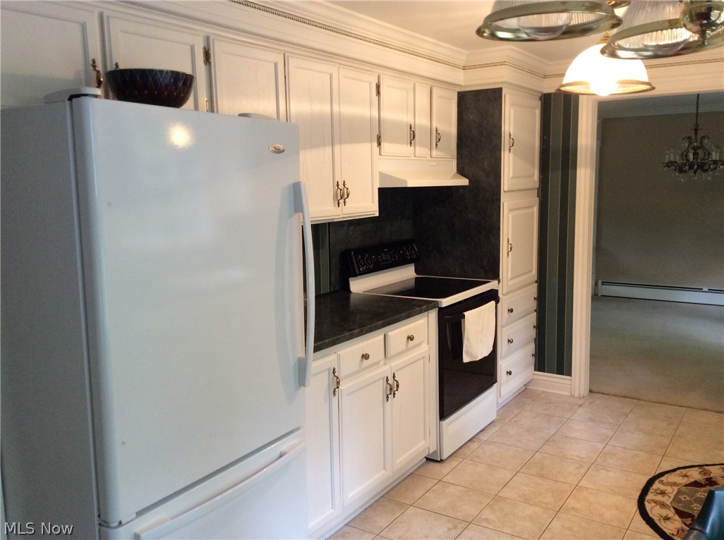 8372 Chagrin Road Chagrin Falls, OH 44023 - Photo 6 of 25 Gallery Image 6