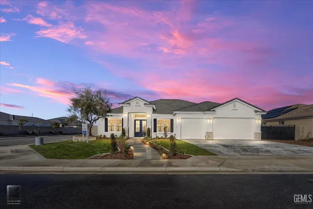 $809,950 | Undisclosed Address, Bakersfield, CA 93314