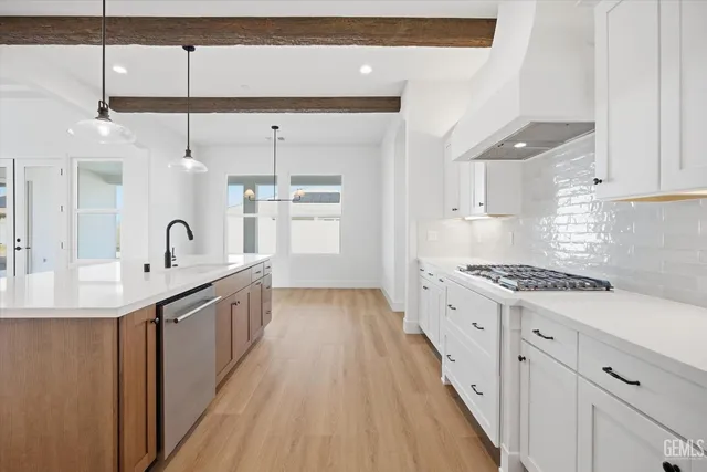 $809,950 | Undisclosed Address, Bakersfield, CA 93314