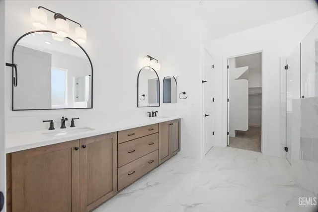 $809,950 | Undisclosed Address, Bakersfield, CA 93314