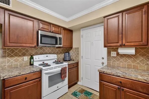 $139,900 | 10113 Carlsbad Drive, Shreveport, LA 71115