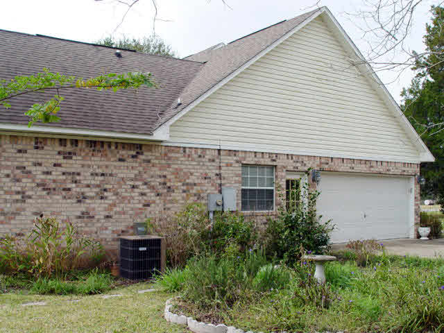 9546 Mosley Road Fairhope, AL 36532 - Photo 41 of 45 Double garage