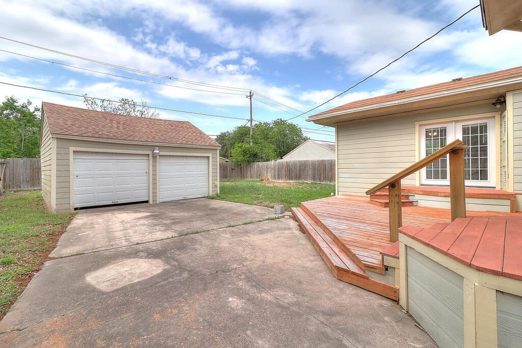 722 Ralston Avenue Corpus Christi, TX 78404 - Photo 37 of 40