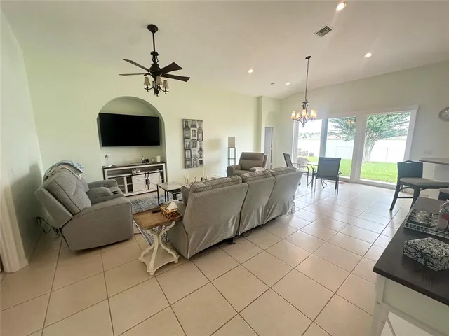 $2,500 | 6028 Santa Margarito Drive, Fort Pierce, FL 34951