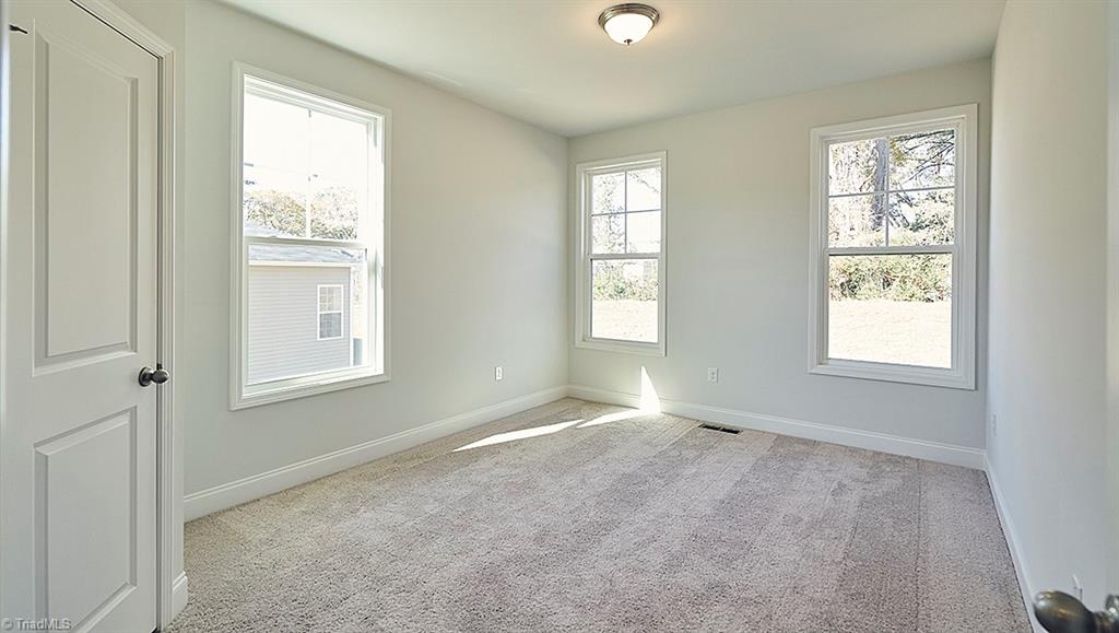 7174 Conrad Farm Road, Unit 52 Pfafftown, NC 27040 - Photo 4 of 19 Gallery Image 4