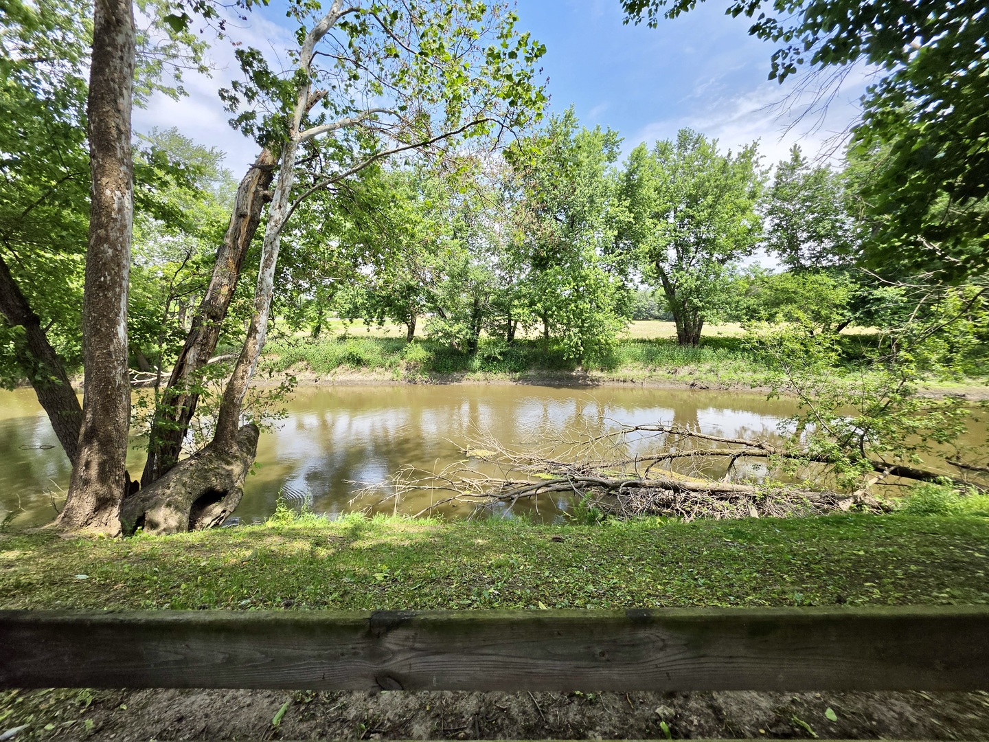 2883 East Twp Rd 407 Road Iroquois, IL 60945 - Photo 16 of 38