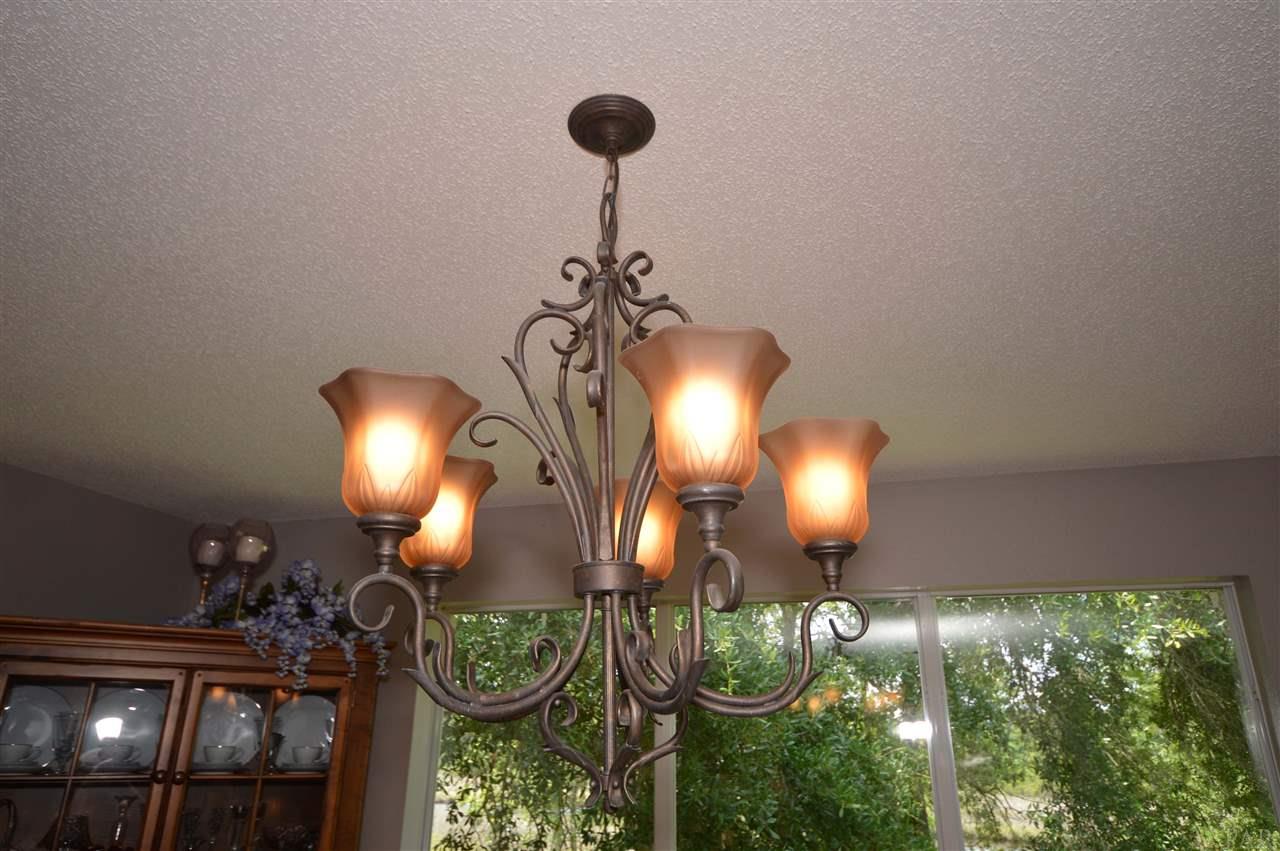 5606 Ruth Court Milton, FL 32583 - Photo 16 of 50 Gallery Image 16