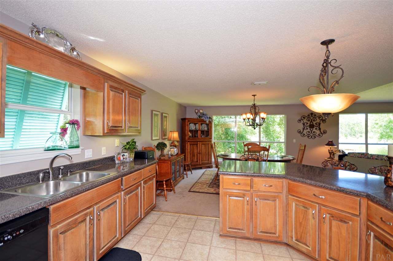 5606 Ruth Court Milton, FL 32583 - Photo 33 of 50 Gallery Image 33
