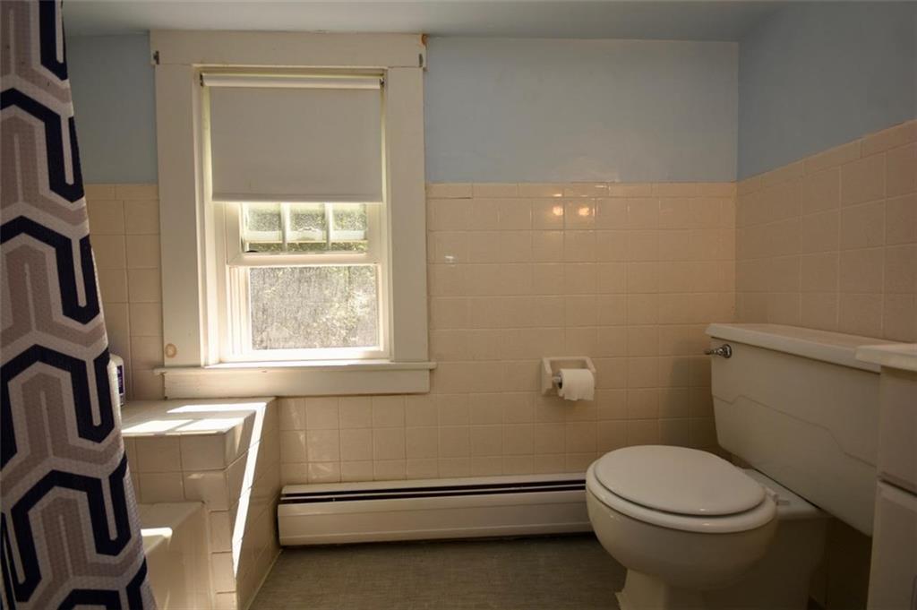 245 Middle Road Falmouth, ME 04105 - Photo 18 of 22 Tub/shower to left.