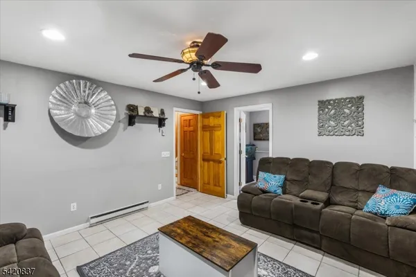 $539,000 | 20 Lake View Drive, Andover, NJ 07821