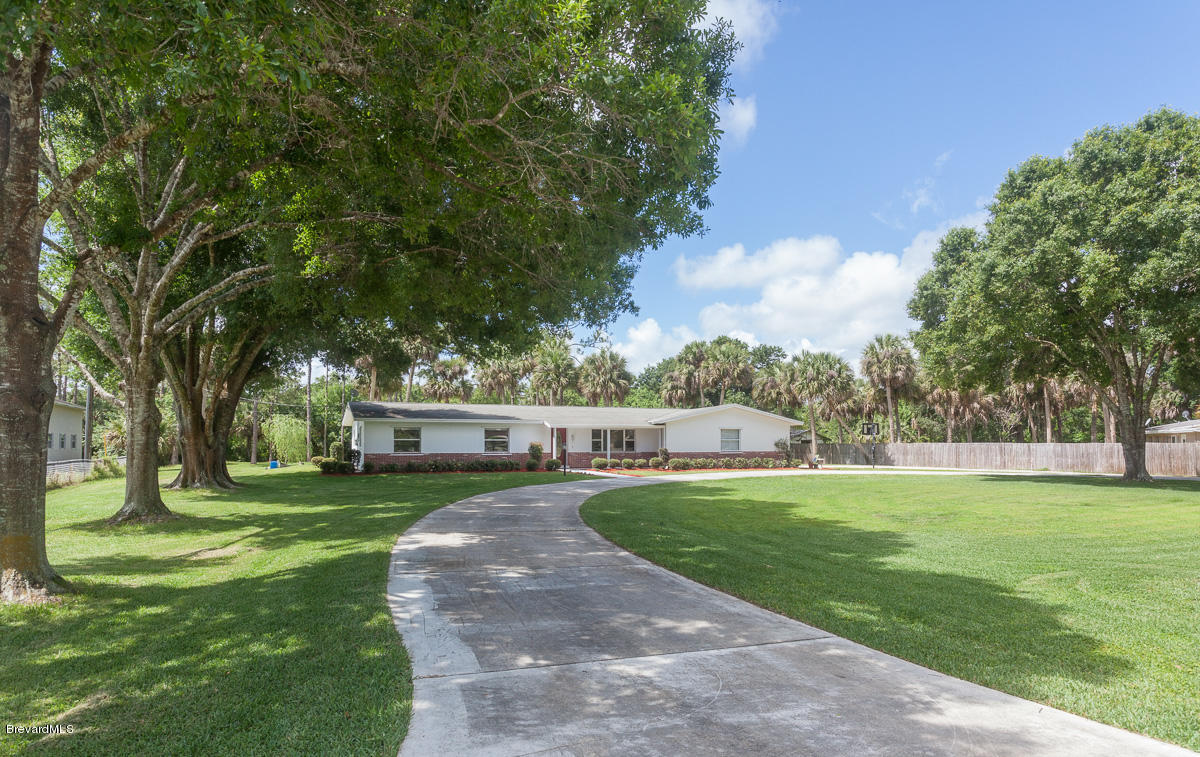4355 Lakemont Road Melbourne, FL 32934 - Photo 1 of 23 Lakemont Rd-11